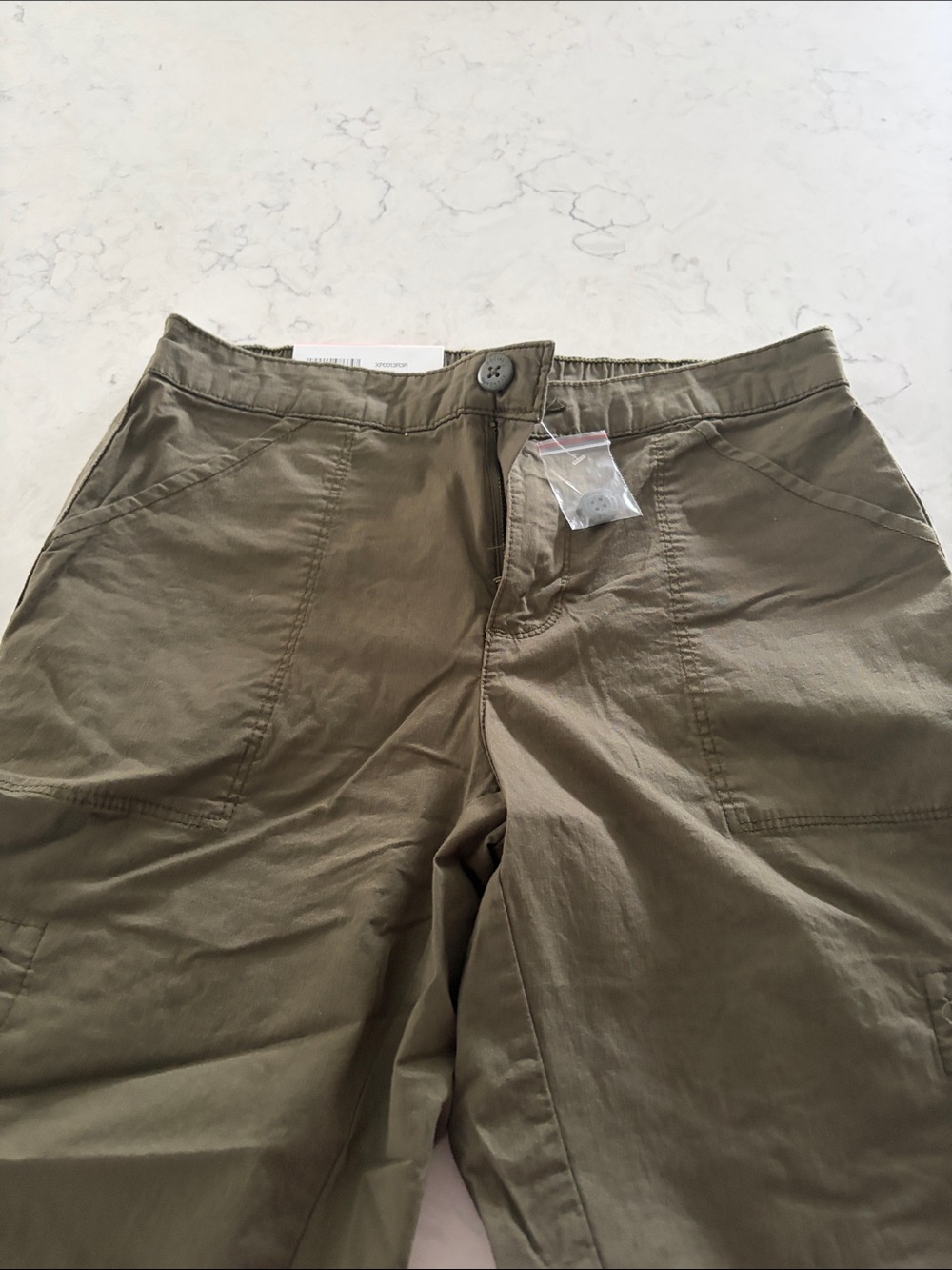 Women's Cropped Utility Pants in Olive